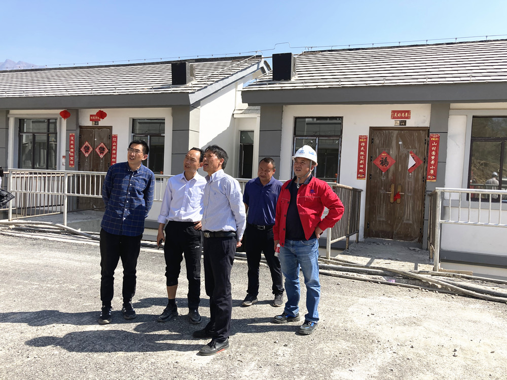 【调研检查】陈定华一行调研巧家移民大寨项目