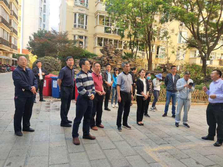 【调研检查】盘龙区人大等部门调研金色大道-北辰大道污水提能增效和清水网格项目