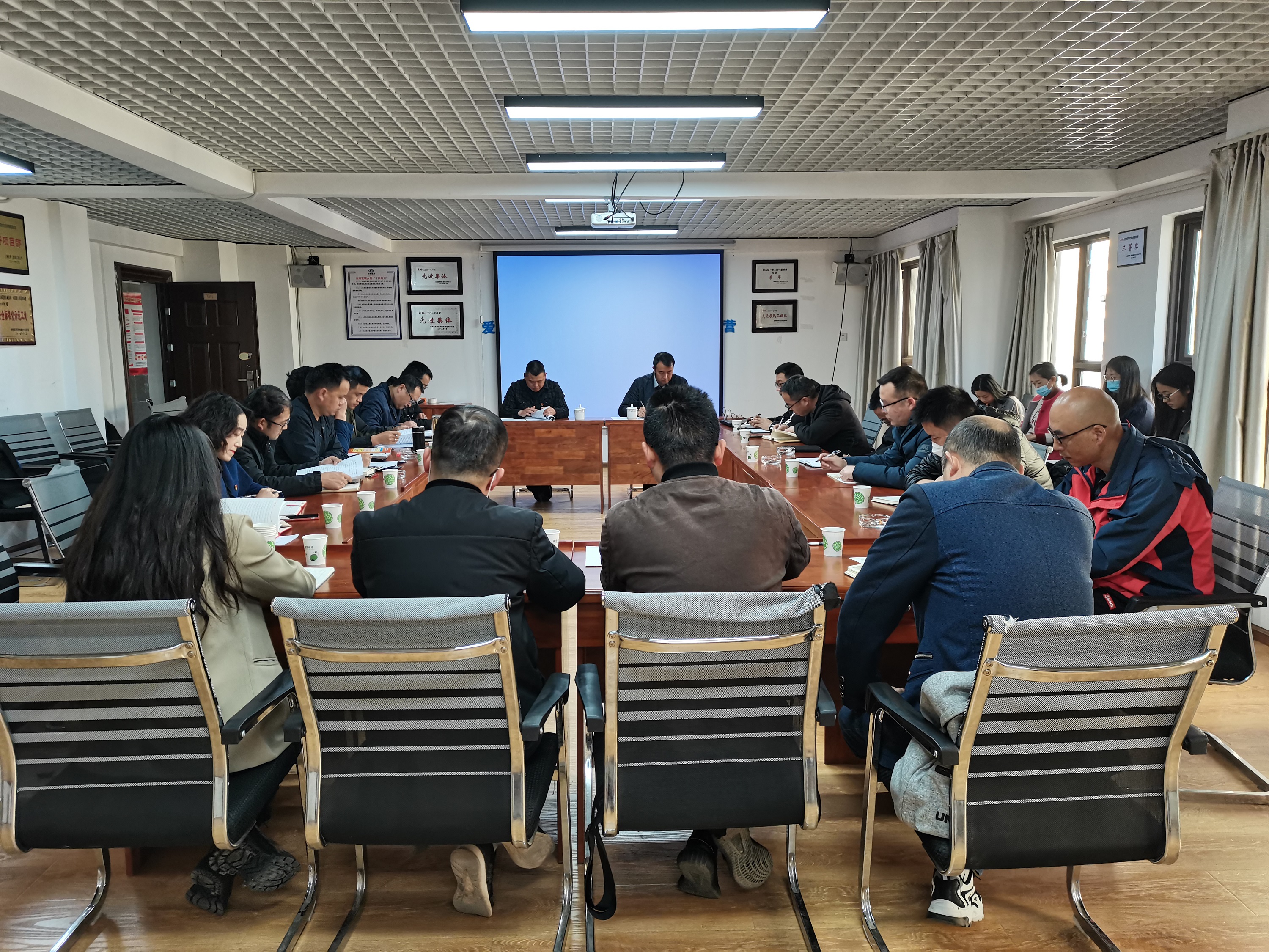 【组织生活会】公司领导督导第四直管部党支部2021年度组织生活会