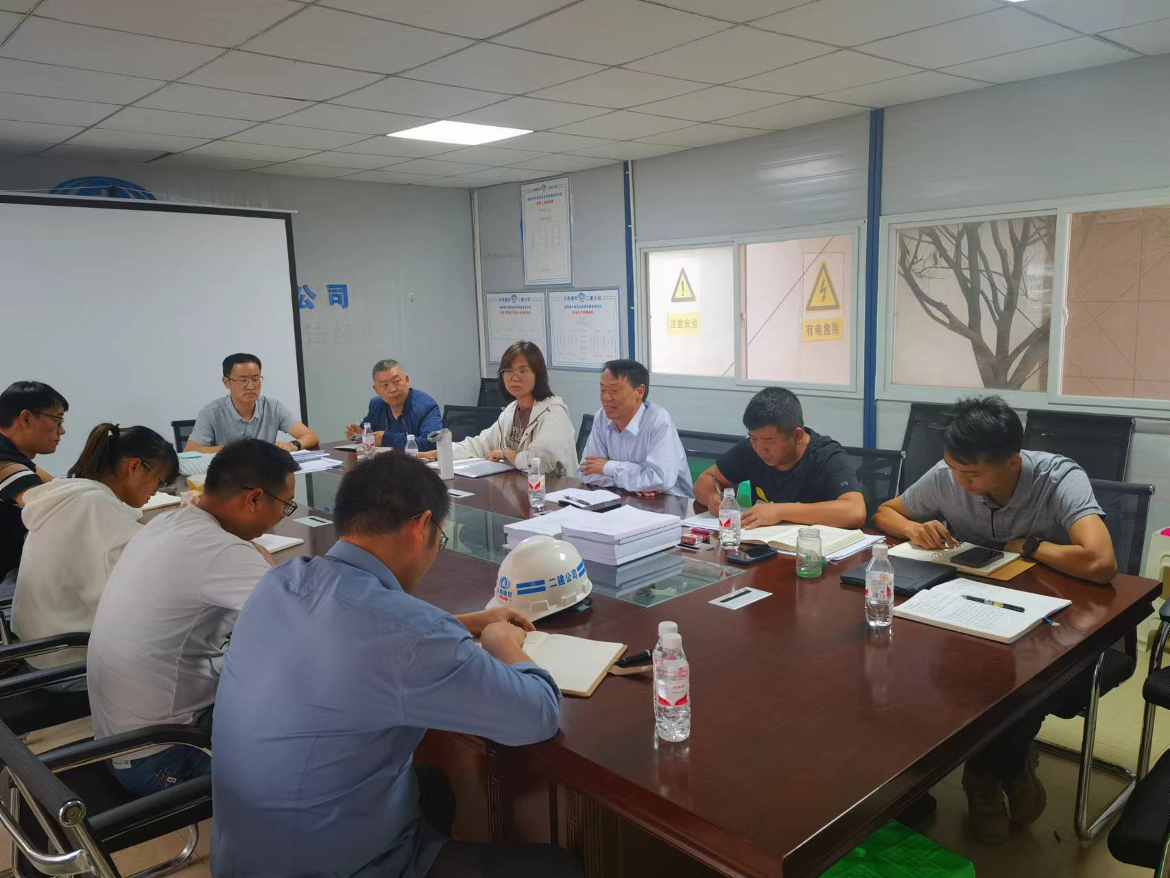 【贯彻一线工作法】陈定华到威信县中医院建设项目、威信县粮食仓储设施建设项目开展安全大排查大整治工作