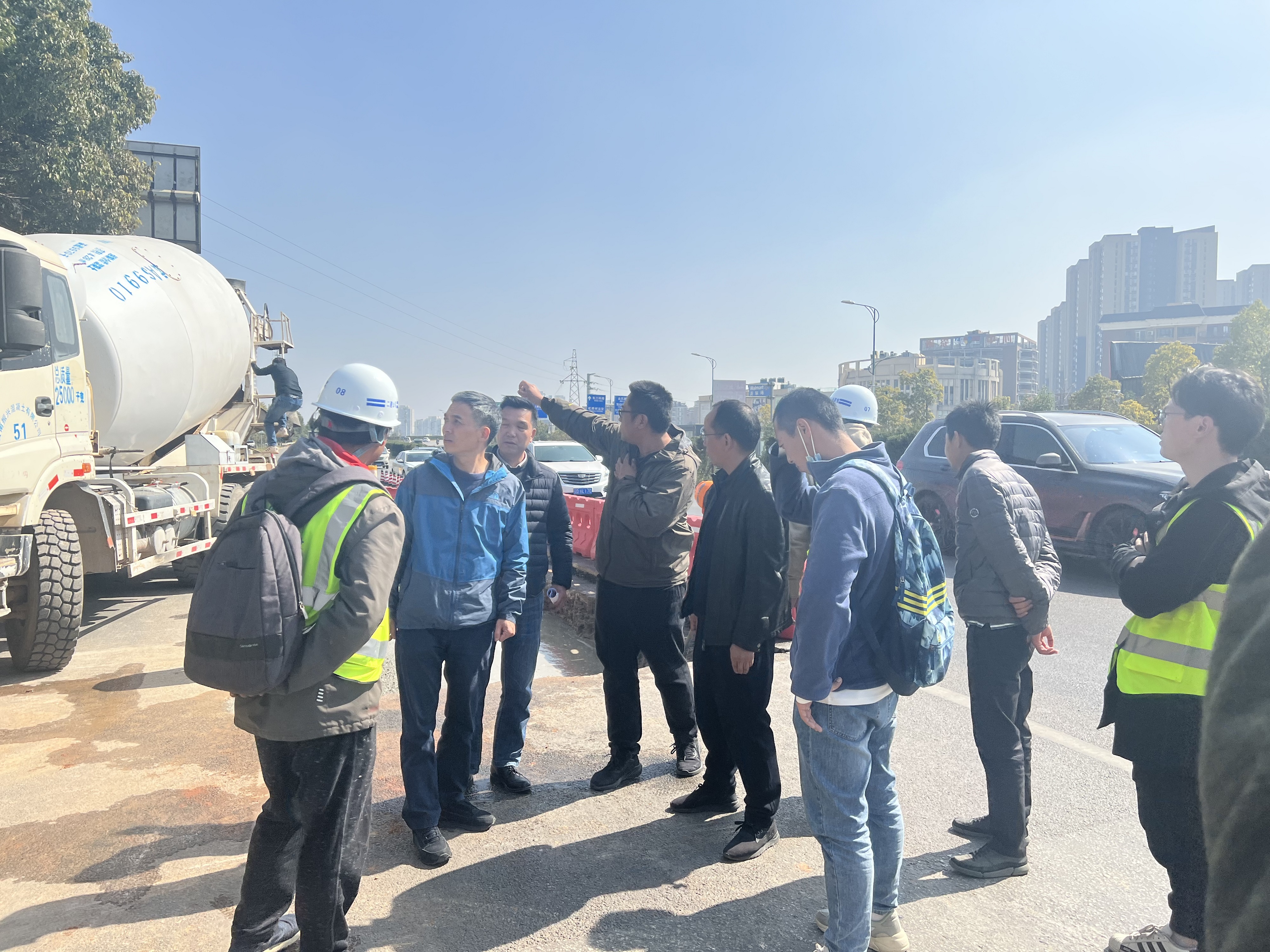 【调研检查】昆明市住房和城乡建设局局长陈绍波调研盘龙区东三环病害、隐患综合整治工程