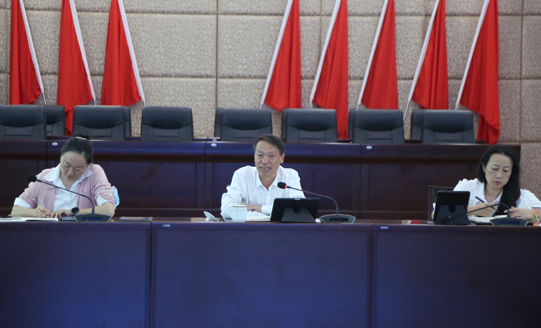 【公司要闻】公司党委召开理论中心组第六次集中学习扩大会议