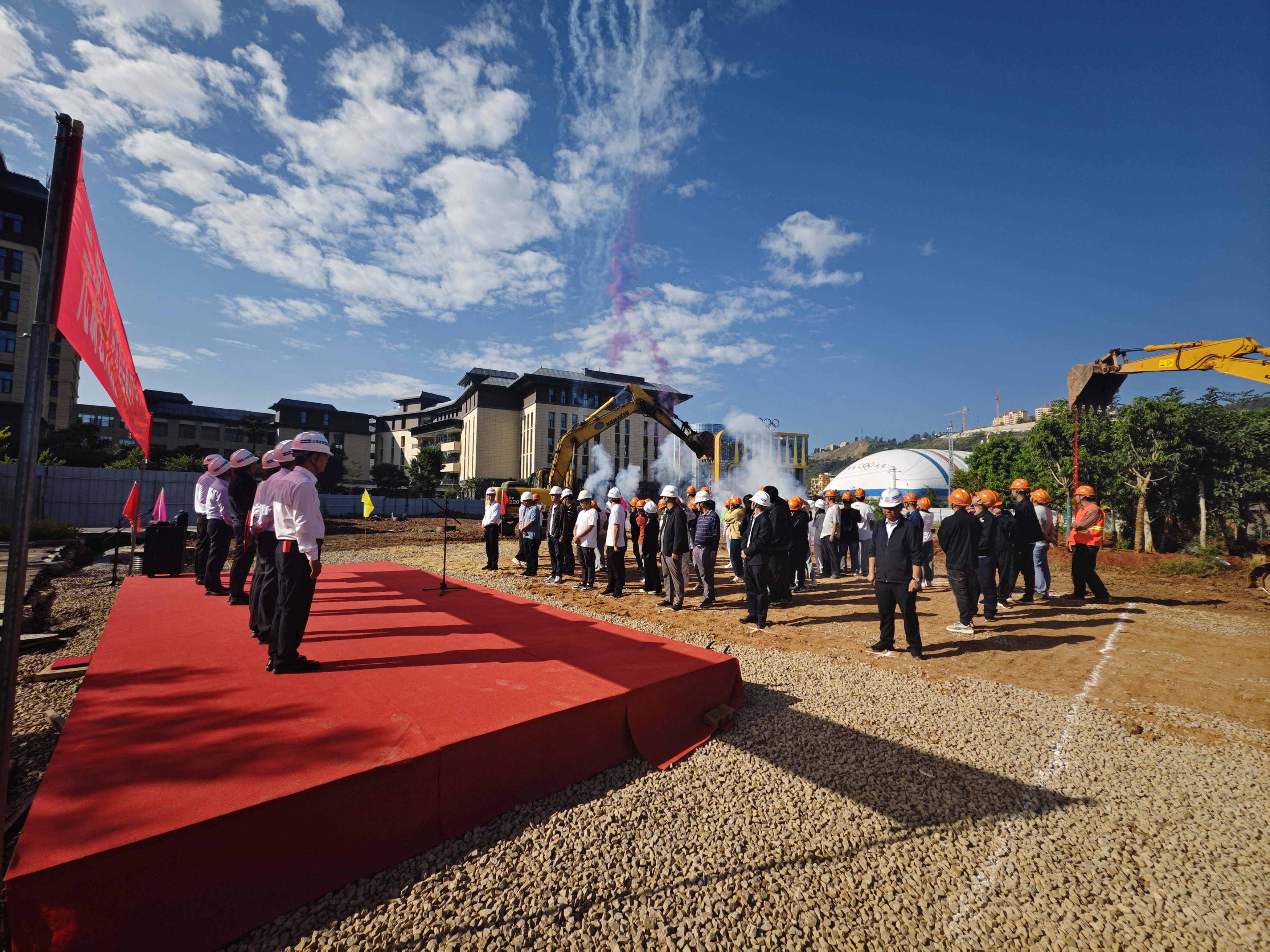 【项目动态】元谋县人民医院后勤保障中心建设项目举行开工仪式