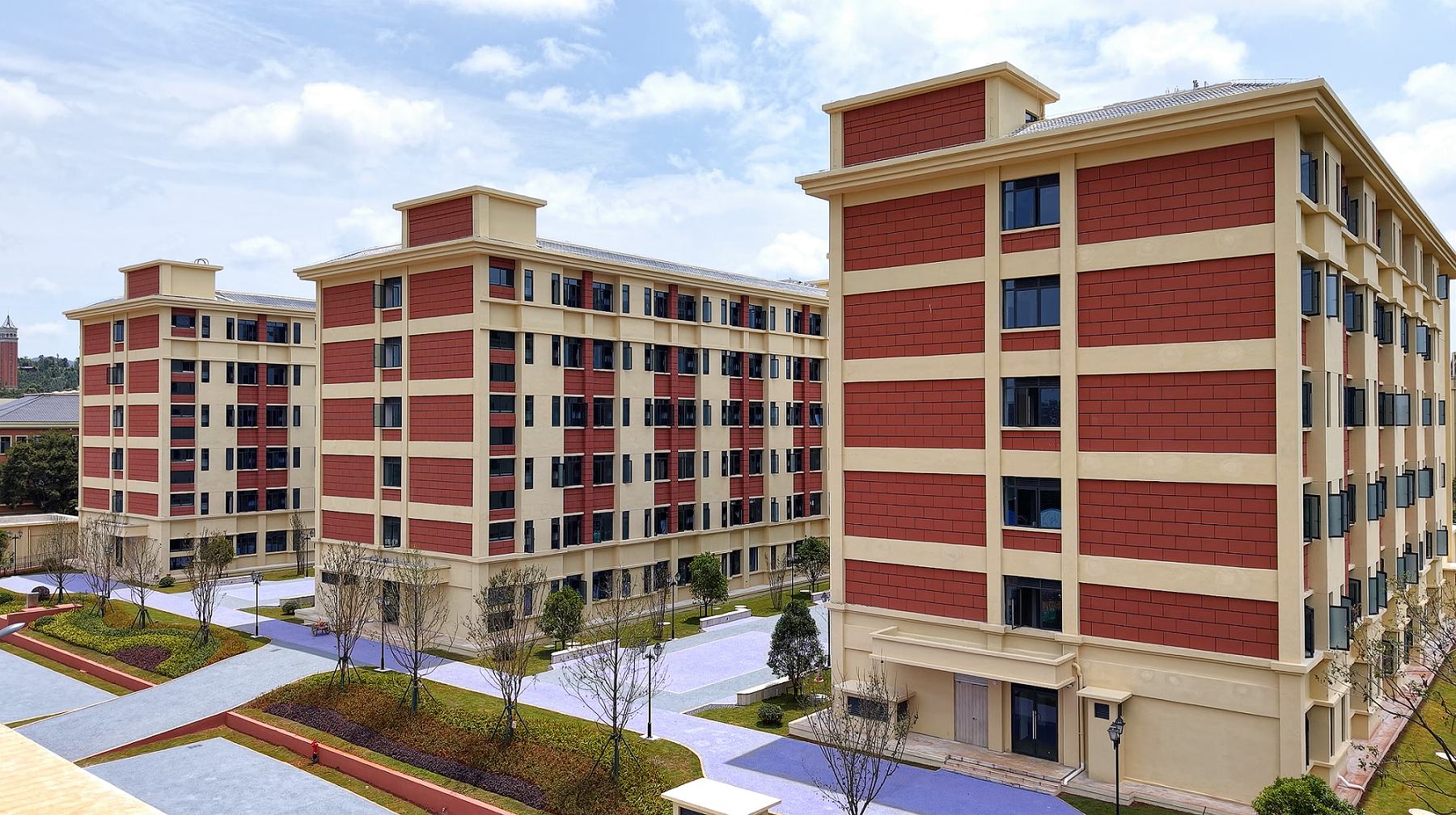 匠心铸就校园新地标——云南大学学生宿舍项目-梓苑提前10天交付！